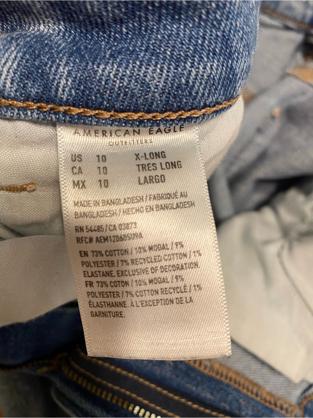 American Eagle Distressed Mom Jeans - Picture 5 of 5